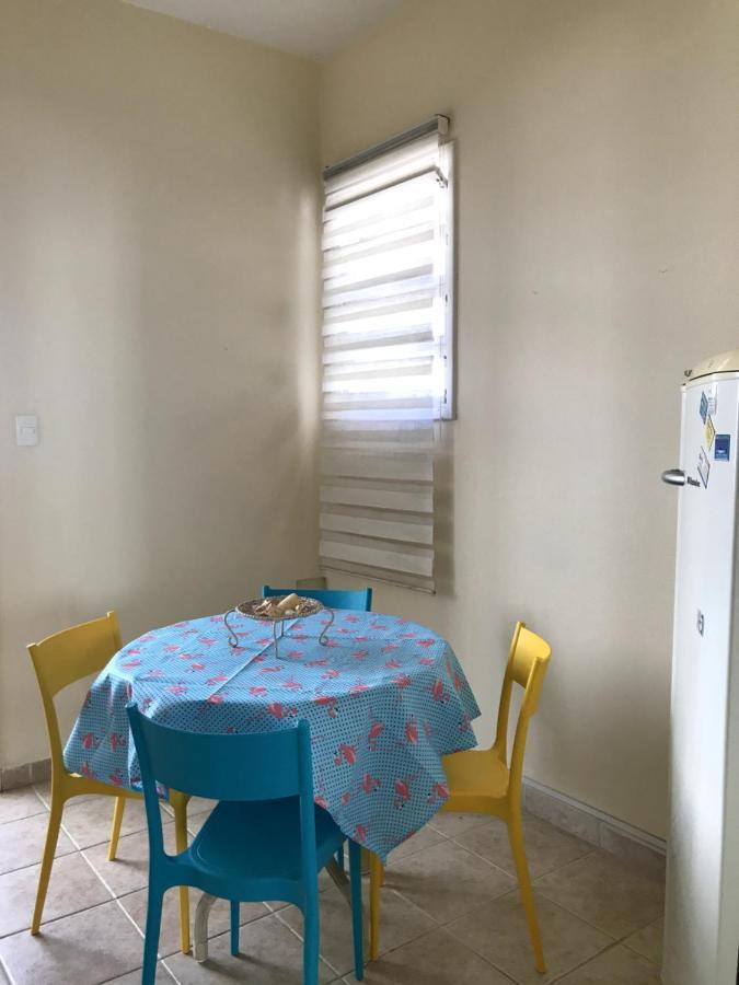 Pitangueiras, Frente Ao Mar Com Servico De Praia Apartment Гуаружа Екстериор снимка